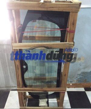 KÍNH CHẮN GIÓ SAU MITSUBISHI XPANDER