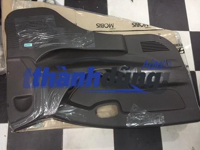 TÁP LY PHẢI HYUNDAI PORTER 2 823054F010ES