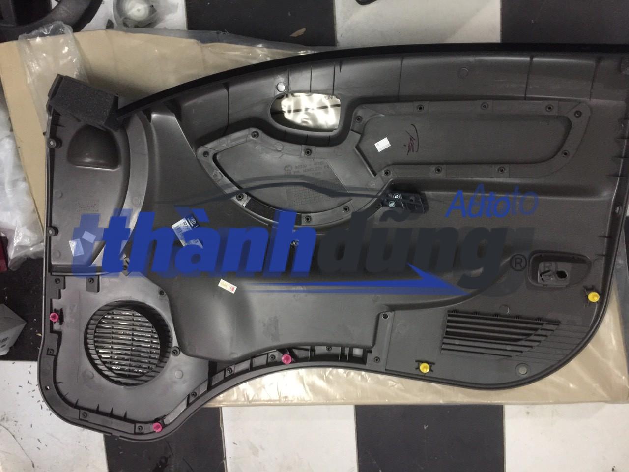 TÁP LY PHẢI HYUNDAI PORTER 2 823054F010ES