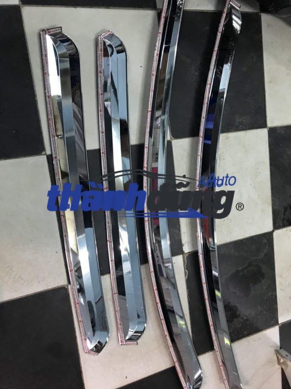 VÈ CHE MƯA MẠ CHEVROLET CAPTIVA