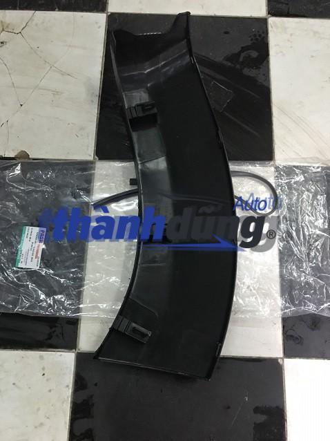 ỐP PHỒNG CẢN TRƯỚC PHẢI TOYOTA HILUX