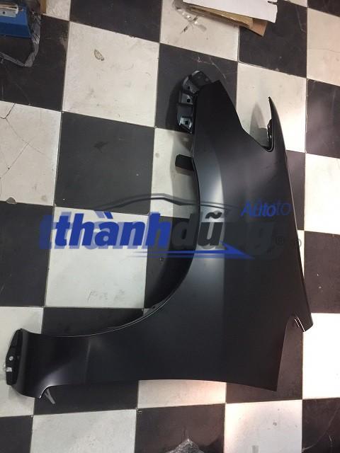 TAI XE PHẢI TOYOTA INNOVA