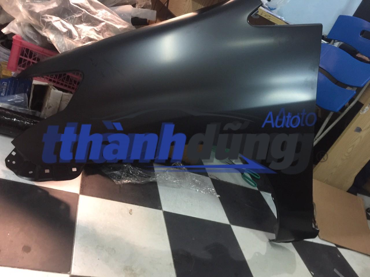 TAI XE PHẢI TOYOTA INNOVA