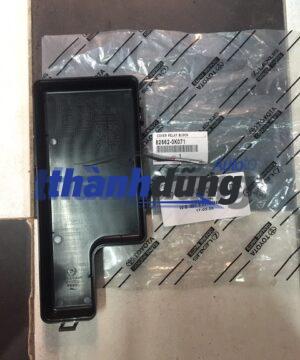 NẮP ĐẬY CẦU CHÌ TOYOTA INNOVA