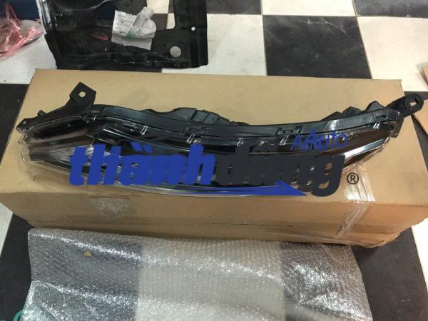 ĐÈN XI NHAN TRÁI MITSUBISHI XPANDER