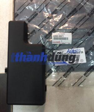 NẮP ĐẬY CẦU CHÌ TOYOTA INNOVA