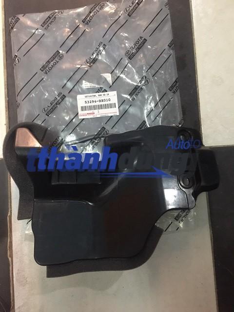 ỐP HƯỚNG GIÓ KÉT NƯỚC TOYOTA INNOVA