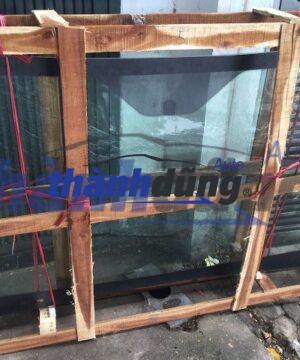 KÍNH CHẮN GIÓ TRƯỚC TOYOTA FORTUNER