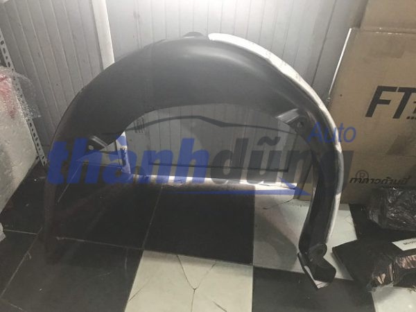 CHẮN BÙN LÒNG DÈ SAU TRÁI KIA CERATO