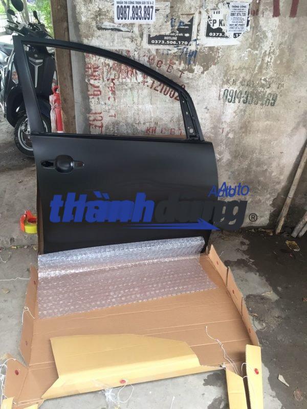 CÁNH CỬA TRƯỚC TOYOTA INNOVA