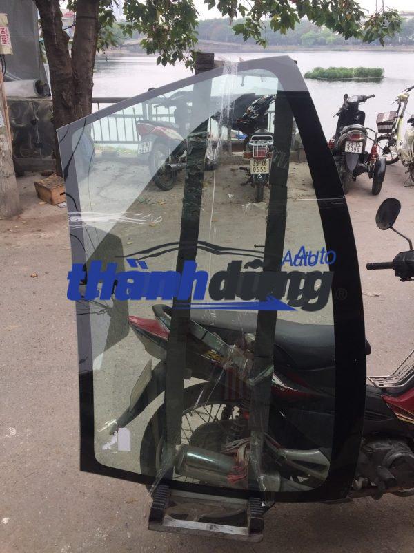 KÍNH CHẮN GIÓ TRƯỚC MAZDA 6