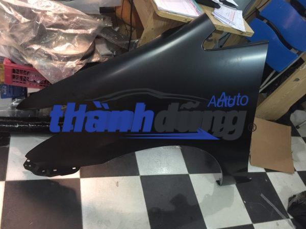 MÁ VÈ TRÁI TOYOTA INNOVA