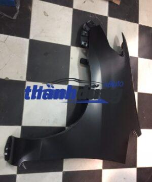 MÁ VÈ TRÁI TOYOTA INNOVA