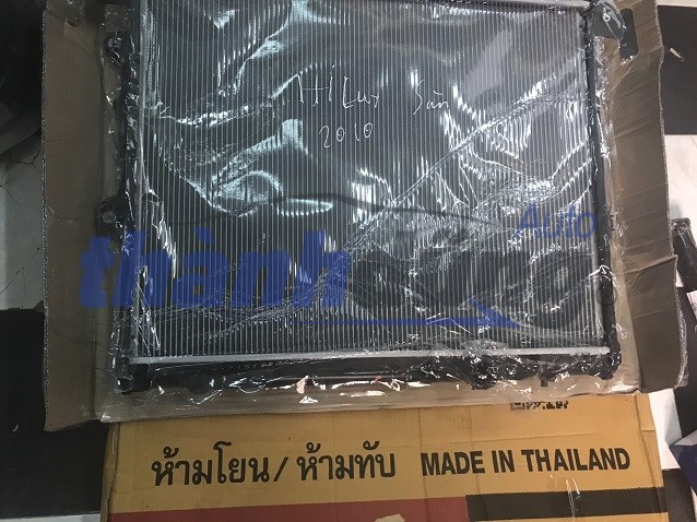 KÉT NƯỚC TOYOTA HILUX, FORTUNER