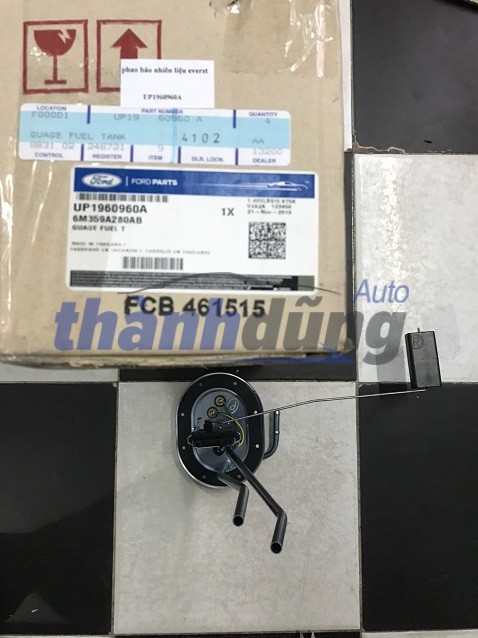 phao báo dầu ford ranger