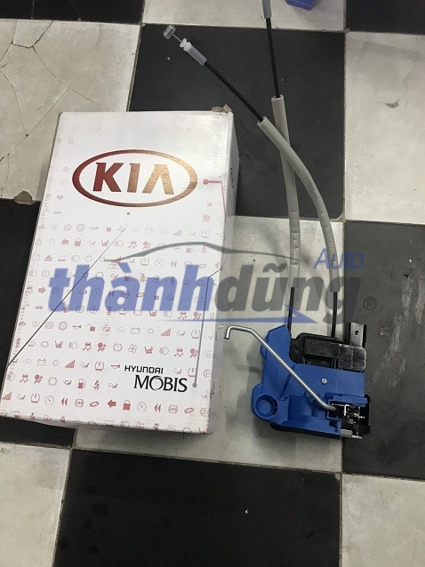 Ổ NGẬM TRƯỚC PHẢI KIA RIO