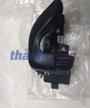 tay mở cửa trong hyundai mighty