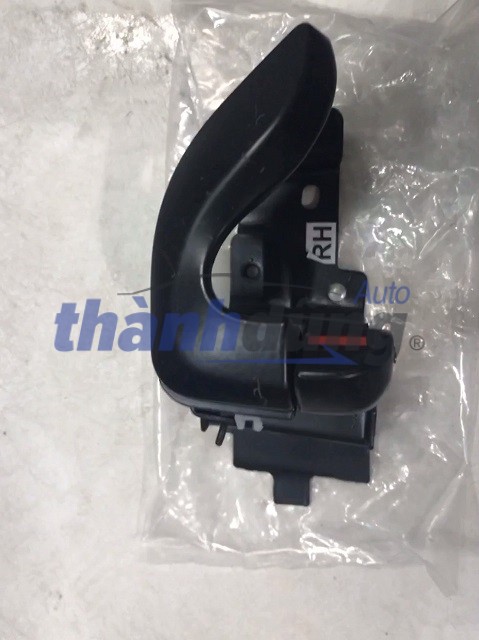 tay mở cửa trong hyundai mighty