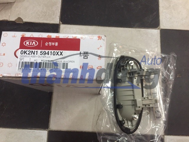 tay mở cửa kia spectra