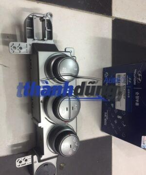 CỤM CÔNG TẮC ĐIỀU HÒA HYUNDAI STAREX