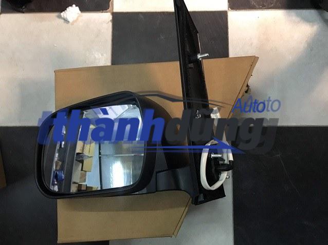 KÍNH CHIẾU HẬU TOYOTA INNOVA