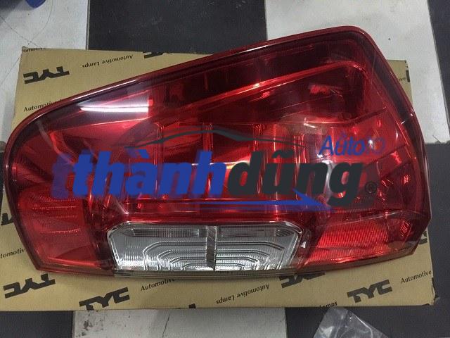 ĐÈN HẬU TRÁI NISSAN NAVARA