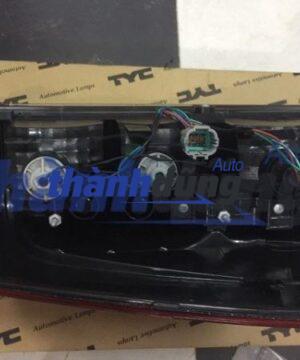 ĐÈN HẬU TRÁI NISSAN NAVARA