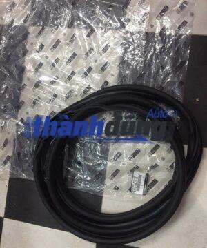 GIOĂNG CÁNH CỬA FORD ESCAPE