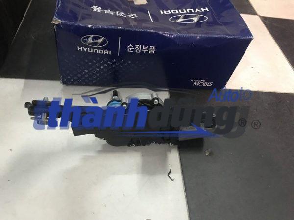 GIÁ BẮT MÔ TƠ GẠT MƯA SAU HYUNDAI SANTAFE