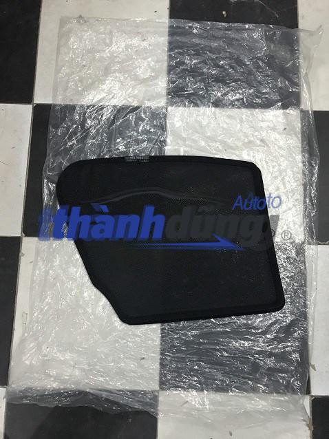 RÈM CHE NẮNG MAZDA 3