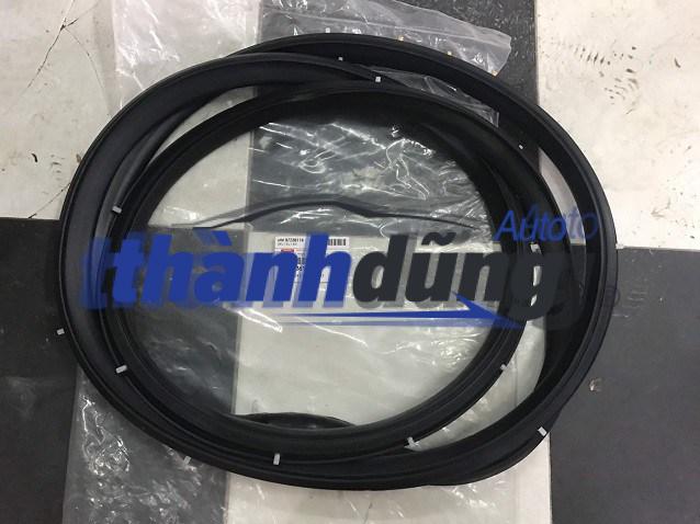 GIOĂNG CÁNH CỬA ISUZU DMAX-8972361161