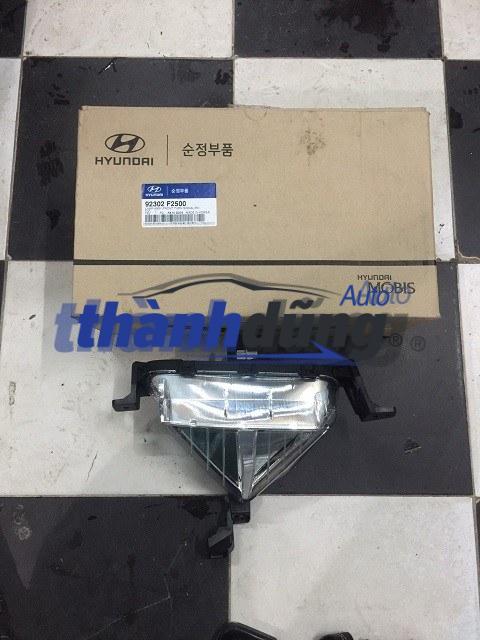 ĐÈN GẦM HYUNDAI ELANTRA-92302F2500