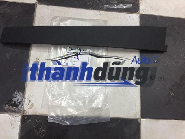 NẸP TRỤ CỬA DAEWOO MAGNUS