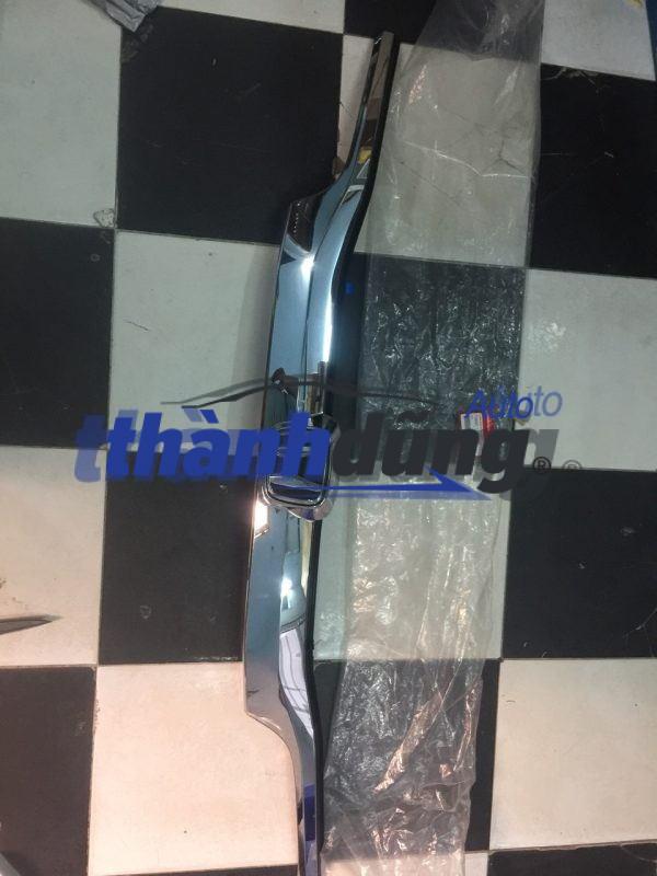 NẸP MẠ CỬA HẬU HONDA CRV