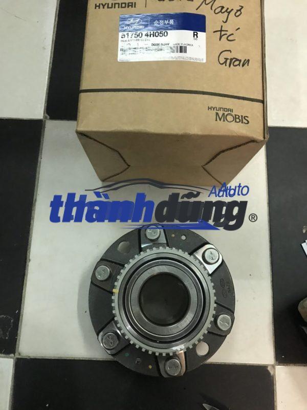 CỤM BI MAY Ơ TRƯỚC HYUNDAI STAREX