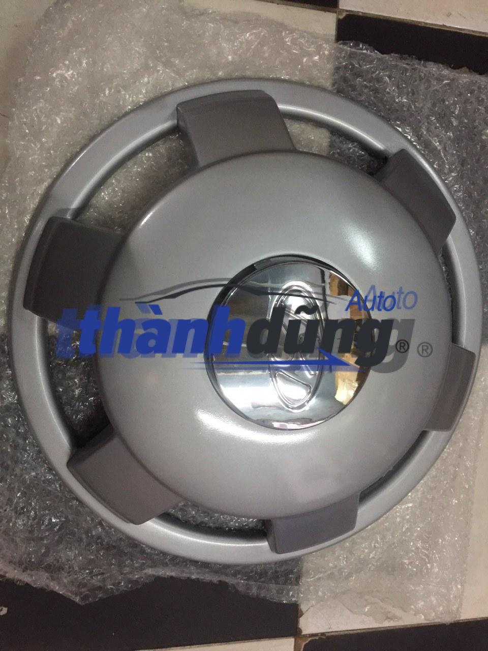 LÔ GÔ CHỤP MÂM HYUNDAI COUNTY