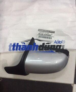 ỐP BẬC LÊN XUỐNG NISSAN NAVARA 961004JA0A03