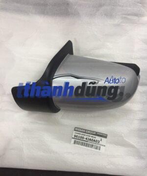 ỐP BẬC LÊN XUỐNG NISSAN NAVARA 961004JA0A03