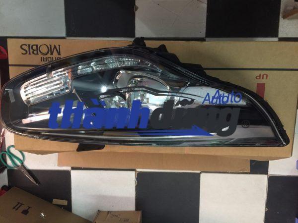 ĐÈN PHA TRÁI KIA RONDO