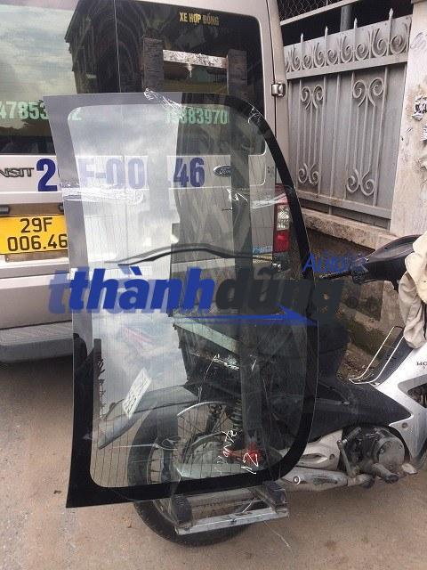 KÍNH CHẮN GIÓ SAU HYUNDAI ELANTRA