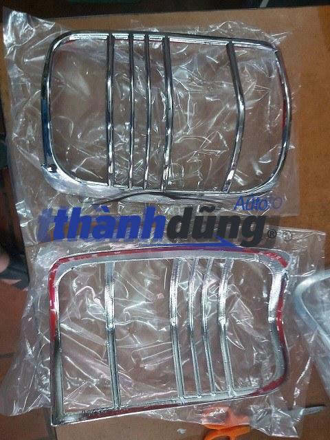 ỐP ĐÈN HẬU TOYOTA ZACE