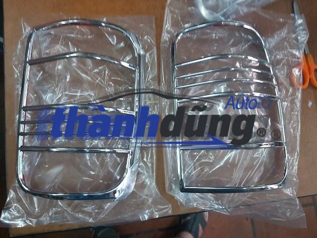 ỐP ĐÈN HẬU TOYOTA ZACE