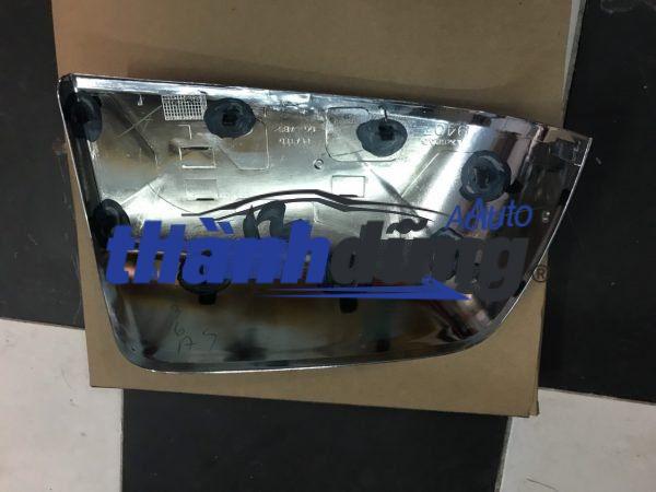 ỐP XI MẠ KÍNH CHIẾU HẬU ISUZU DMAX