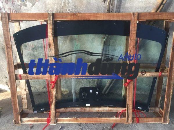 KÍNH CHẮN GIÓ HYUNDAI SOLATI