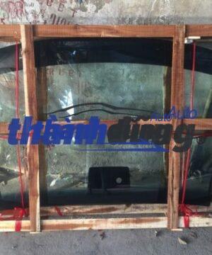 KÍNH CHẮN GIÓ HYUNDAI SOLATI