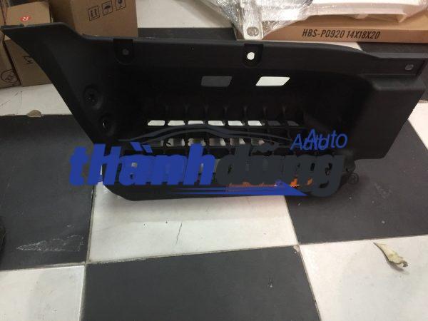 ỐP BẬC LÊN XUỐNG ISUZU NQR