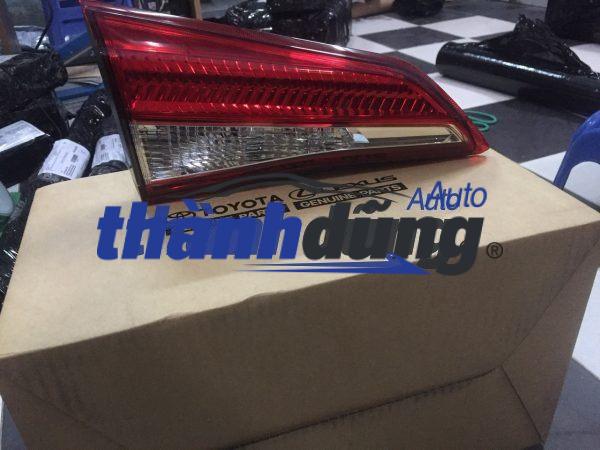 ĐÈN HẬU TRONG TOYOTA VIOS