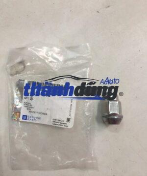 TẮC KÊ CHEVROLET CRUZE