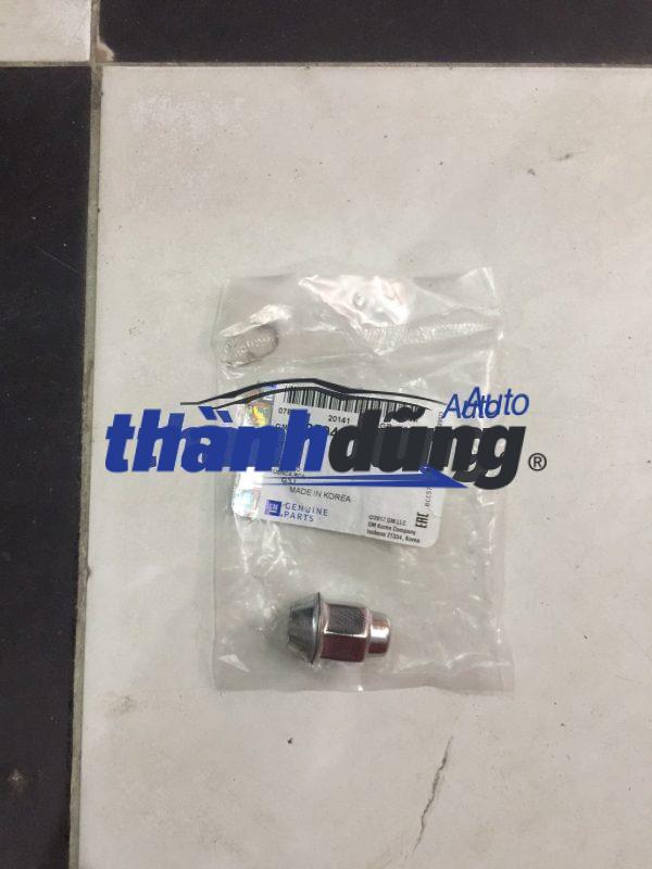 TẮC KÊ CHEVROLET CRUZE