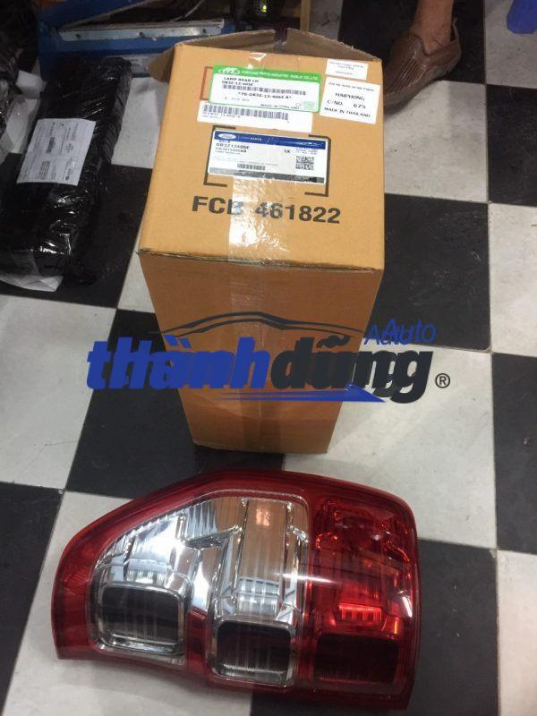 ĐÈN HẬU PHẢI FORD RANGER